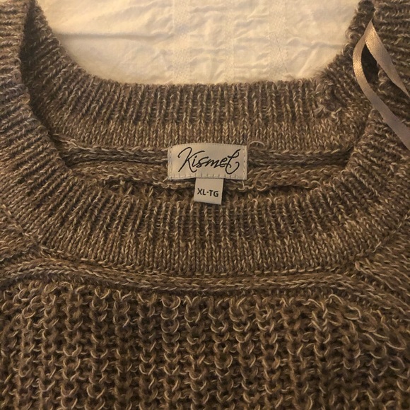 Sweater - Picture 2 of 3